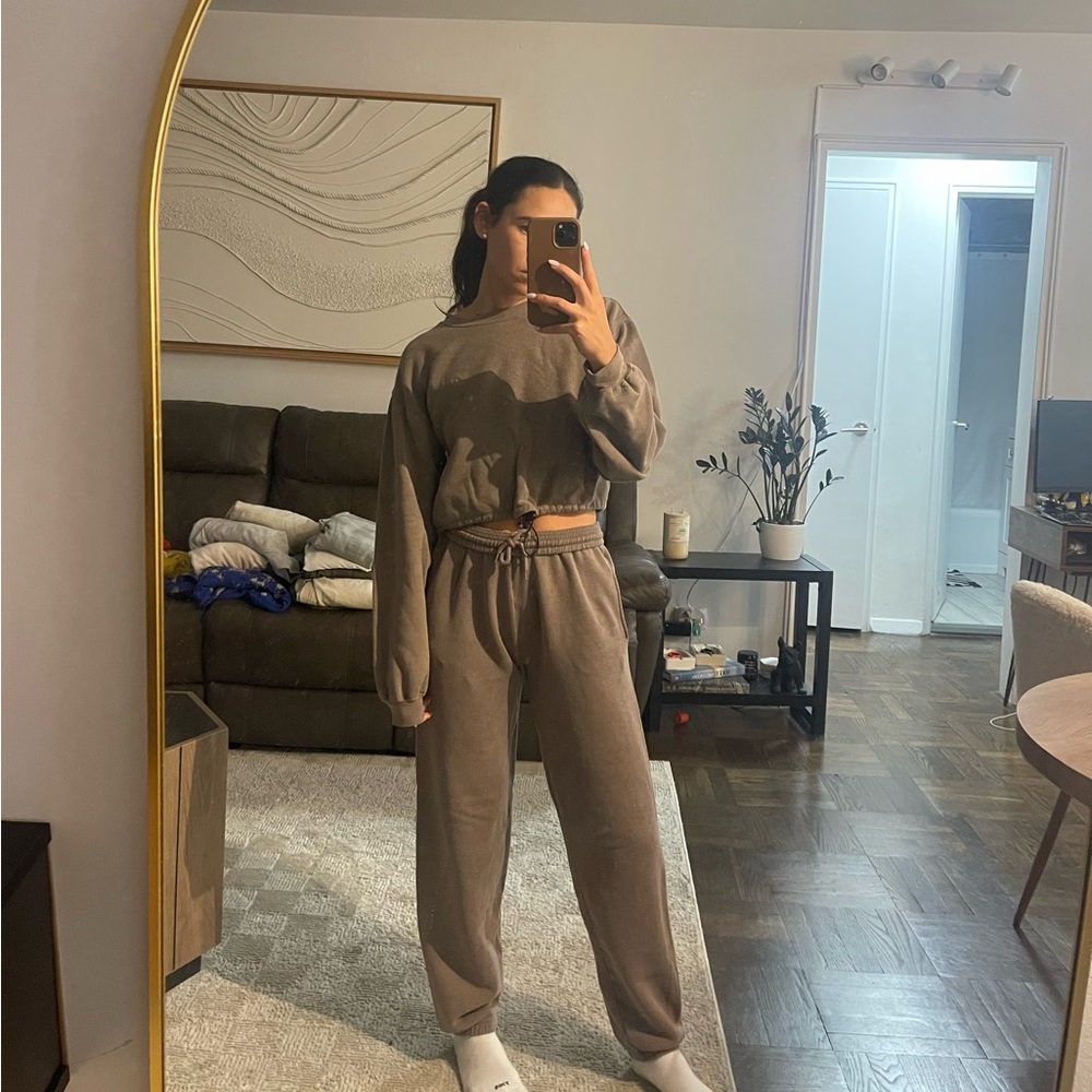 BDG Washed Brown Lounge Set